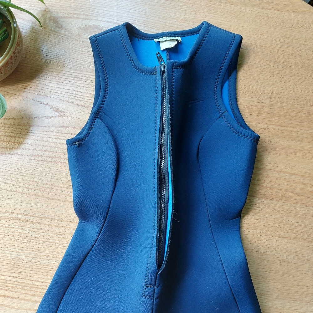 LL Bean Women's Wetsuit 10